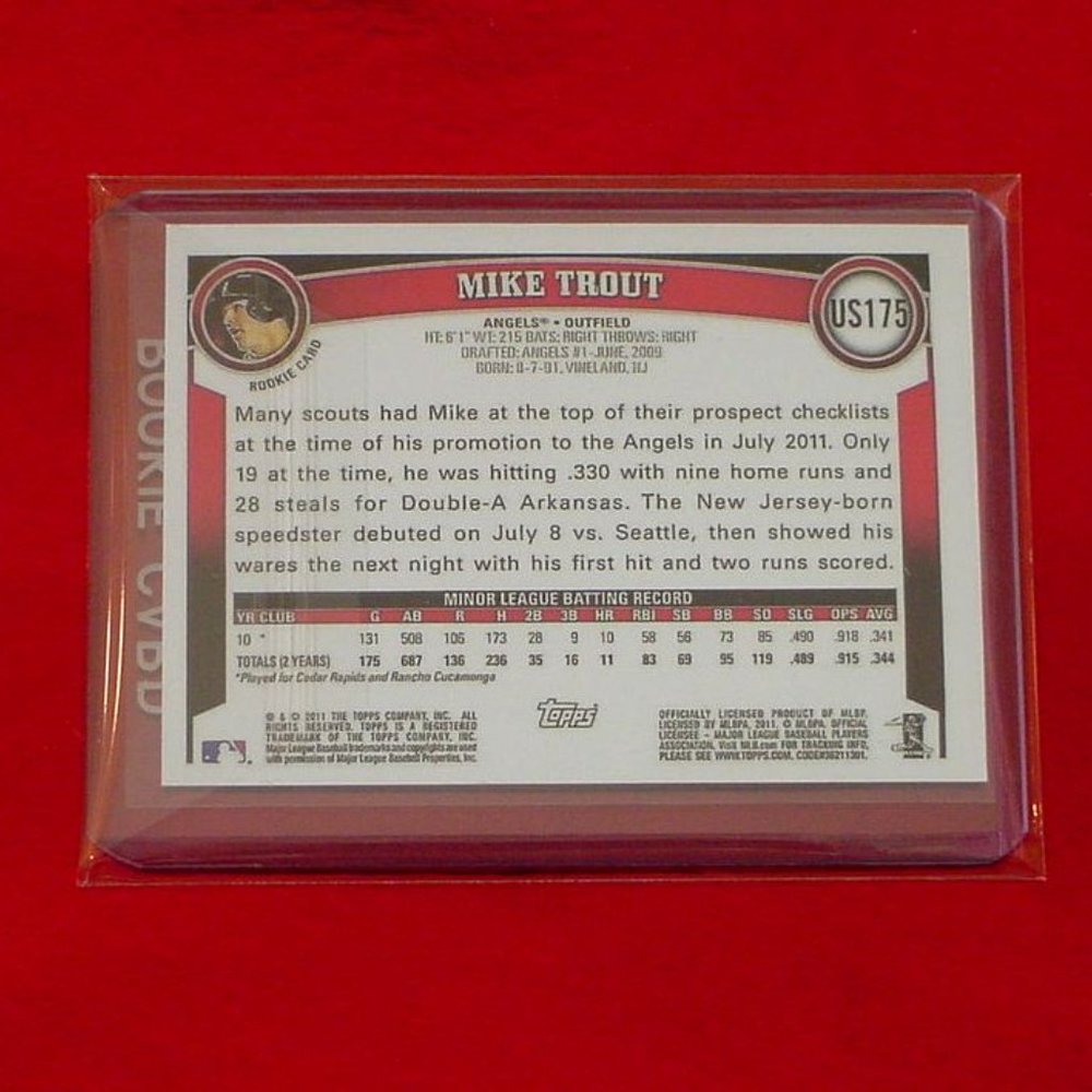 Mike Trout Rookie Card - Picture 2 of 2